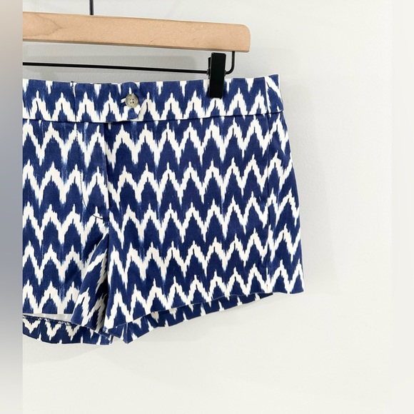 J. Crew Blue & White Chevron Shorts Size 8 - Picture 5 of 7